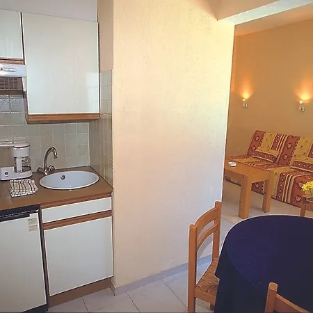 Hotel Lou Paouvadou 3*