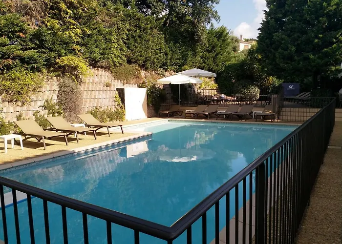 Lou Paouvadou Hotel