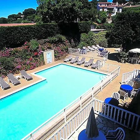 Lou Paouvadou Hotel
