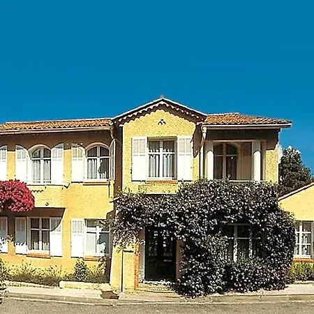 Lou Paouvadou Hotel