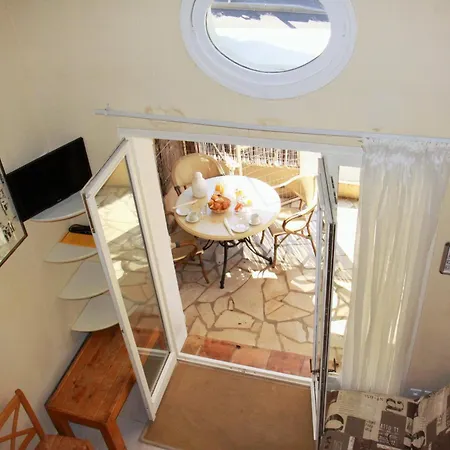 Hotel Lou Paouvadou 3*